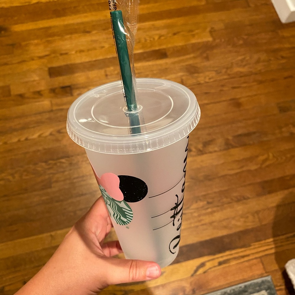 Disney Starbucks cup - Picture 5 of 6